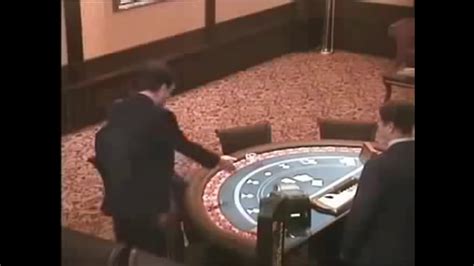 мужик проиграл в казино